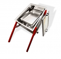 2-in-1 Solar Wax Melter + Uncapping Tray